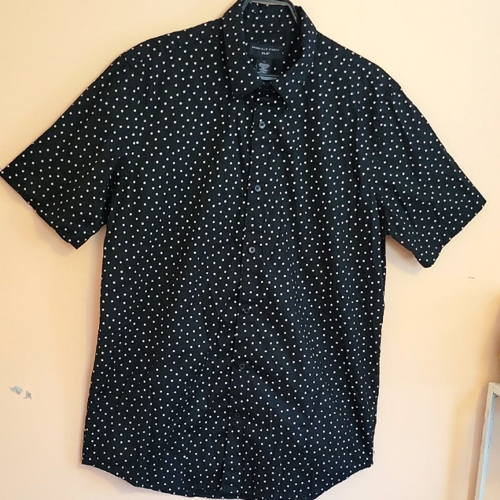 Shaquille O'Neal Men's Black Polka Dot Shirt